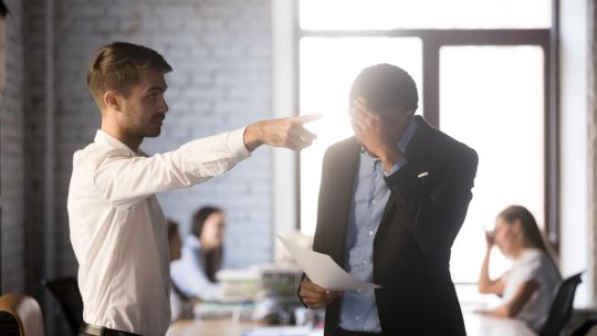 Guía profesional para saber cómo actuar frente a un despido injustificado
