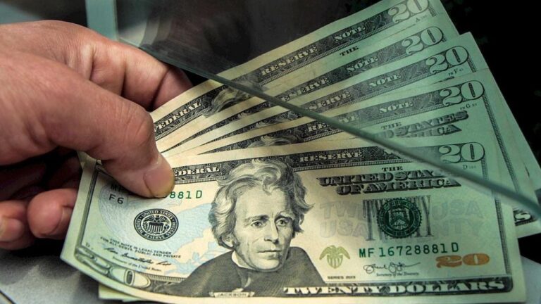 Dólar: a cuánto cotiza este miércoles 12 de febrero