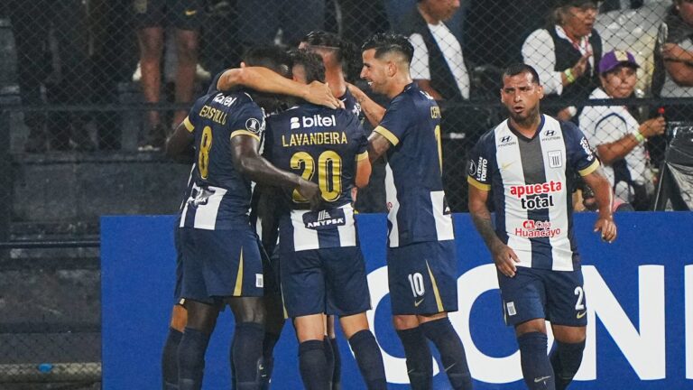 Alianza Lima le ganó a Nacional y será rival de Boca en la Fase 2 de la Copa Libertadores