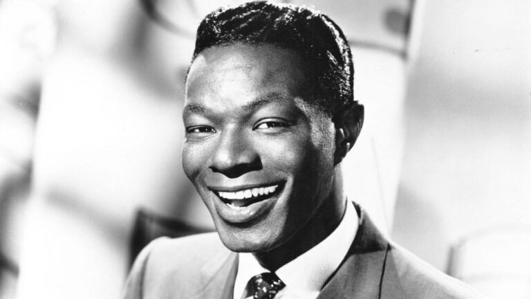 60 años de la muerte de Nat King Cole: la vida de una de las voces más aclamadas del jazz