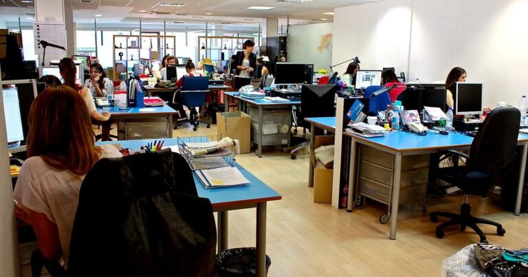 En dos provincias hay más asalariados «en negro» que «en blanco»