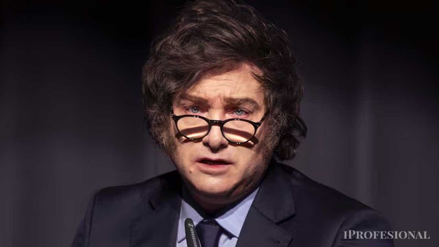 Javier Milei se quejó por un teléfono que sonaba durante su discurso ante el BID