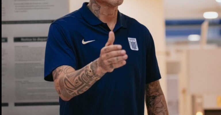 Alianza Lima llegó a la Argentina con la presencia de Paolo Guerrero