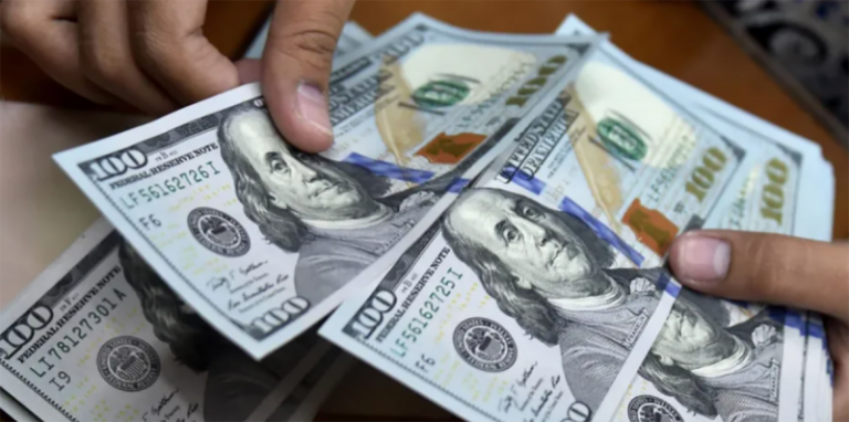 Caputo: Argentina recibirá US$20.000 millones del FMI