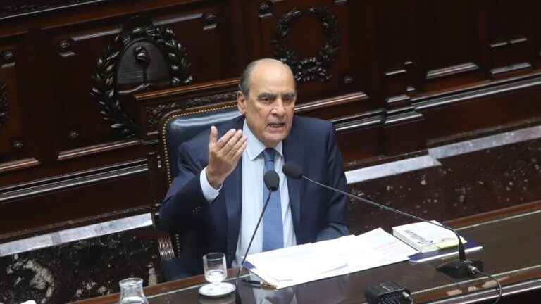 Guillermo Francos brindó su informe de gestión en Diputados
