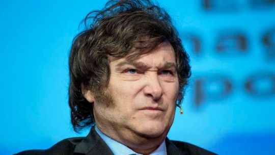 Las expresiones humillantes de Javier Milei, bajo la lupa de «Comunistas»