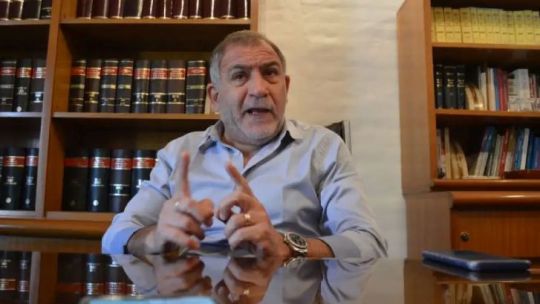 Luis Juez: «Yo no hago política por la dieta, tampoco tiro manteca al techo»