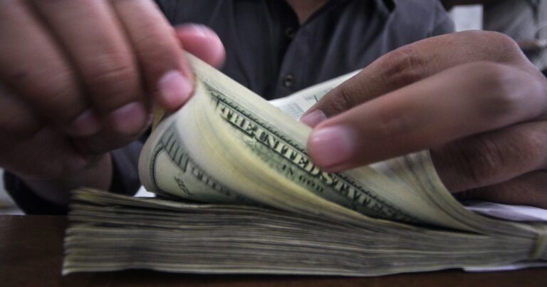 Dólar blue hoy: a cuánto cotiza este lunes 09 de junio