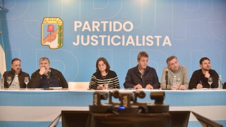 El PJ realizó una cumbre de urgencia con Sergio Massa, Guillermo Moreno y Juan Grabois