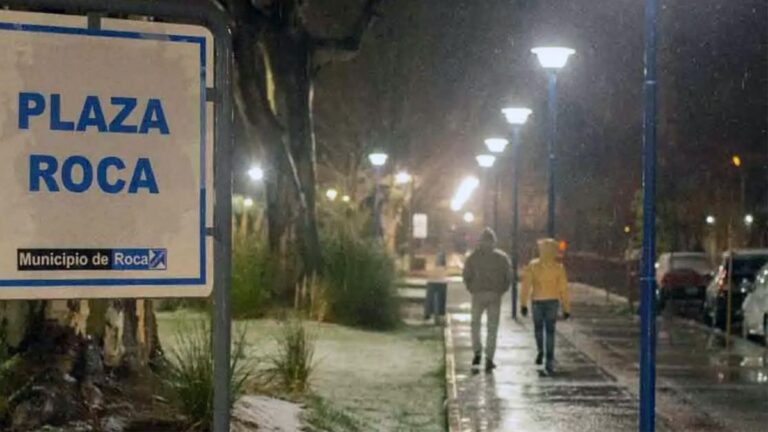 Conmoción en Río Negro: un hombre en situación de calle falleció a causa del frío polar