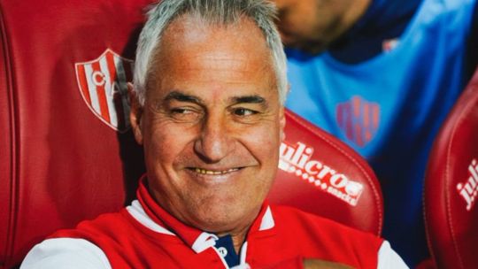 Leonardo Madelón palpitó el cruce ante Boca: «Tenemos que tratar de no dejarlos crecer»