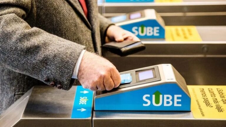 Legislatura porteña: la oposición logró quórum y debaten ampliación del subte gratis a jubilados