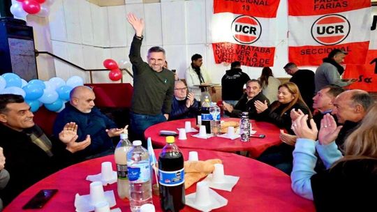 UCR Córdoba en guerra por Milei: Mestre ratifica internas partidarias, pese a la insistencia de De Loredo