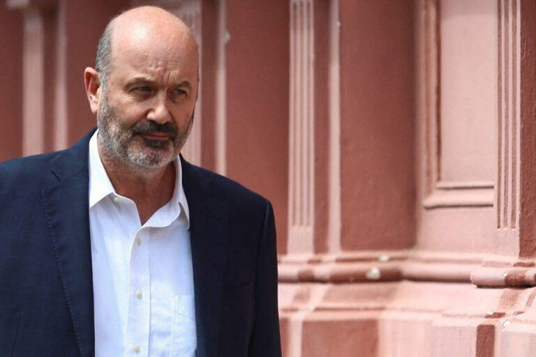 El Gobierno avanza contra los clubes del fútbol argentino, una vez más