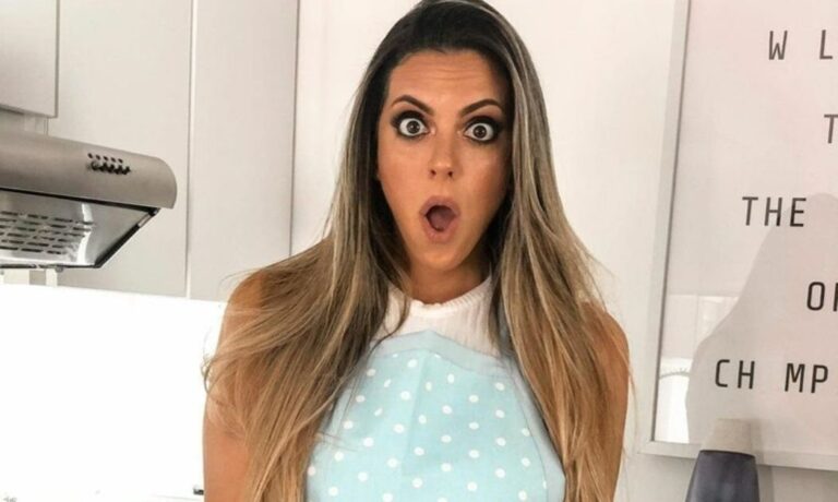 Belu Lucius relató el insólito momento que vivió en pleno vuelo a Tucumán