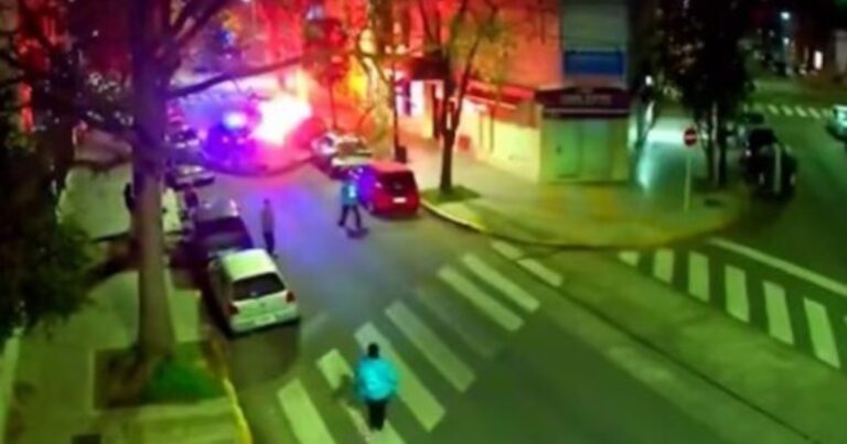 Detuvieron a dos pirómanos que incendiaban contenedores en Villa Devoto