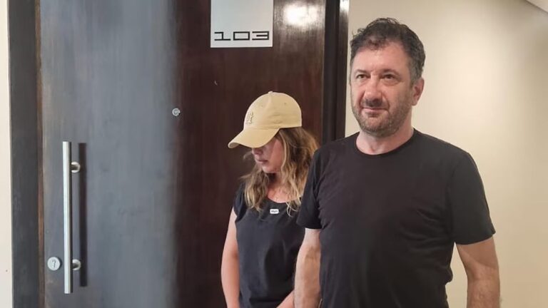 Edgardo Kueider rechazó la extradición abreviada y la Justicia de Paraguay extendió el arresto domiciliario con tobillera