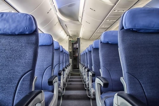 Una aerolínea comenzará a prohibir en los vuelos el uso de este accesorio popular y útil