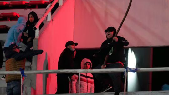 El fiscal de la causa por los incidentes en IndependienteU de Chile aseguró que hubo «tentativa de homicidio»