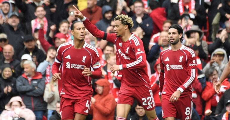 Liverpool arrancó con todo en el clásico ante Everton