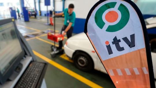 ITV Córdoba: cómo opera la web trucha del control vehicular que roba datos bancarios y estafa automovilistas