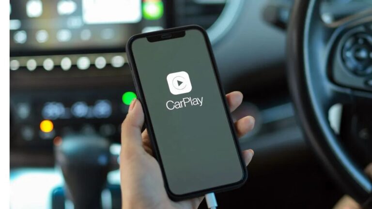 Apple integrará ChatGPT y otros IA generativas en la aplicación CarPlay